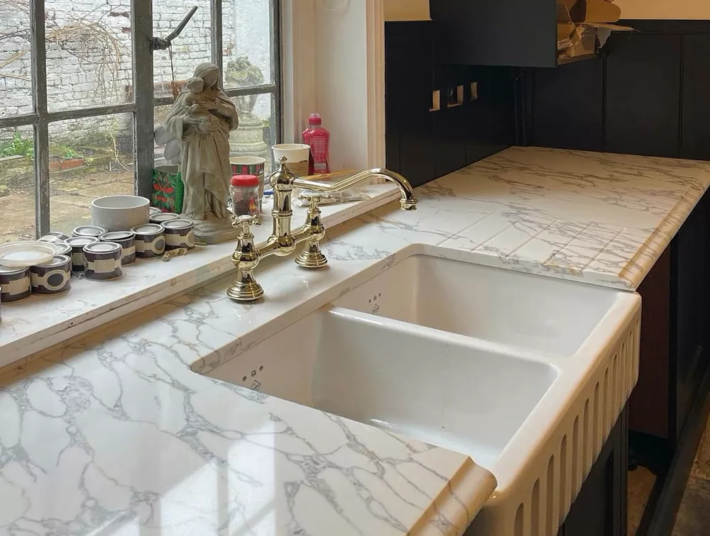 Bespoke quartz, marble and granite surfaces for kitchens, bathrooms and living spaces