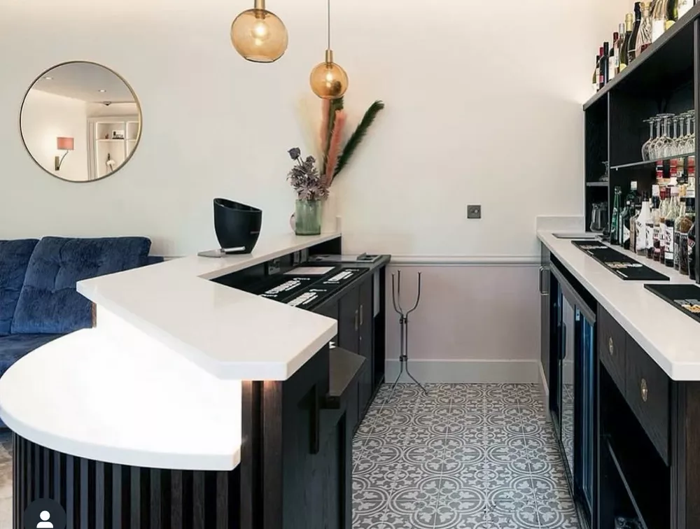 Bespoke quartz, marble and granite surfaces for kitchens, bathrooms and living spaces