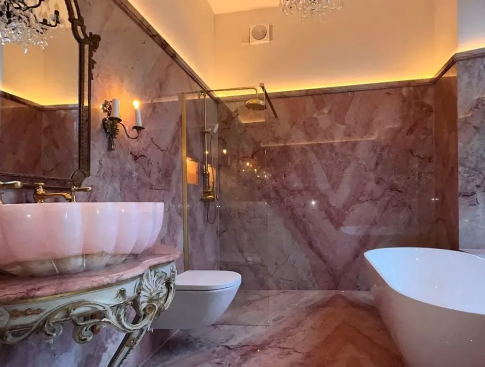 Bespoke quartz, marble and granite surfaces for kitchens, bathrooms and living spaces