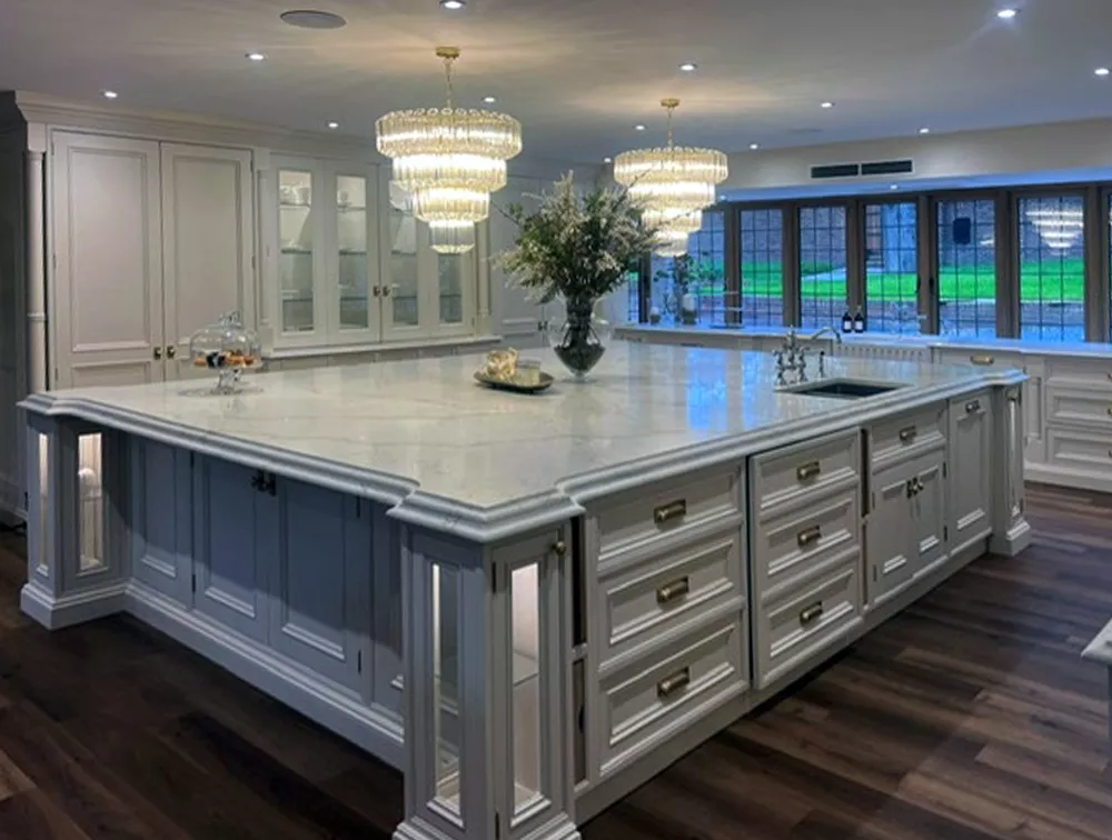 The best quartz, marble and granite surfaces for kitchens, bathrooms and living spaces