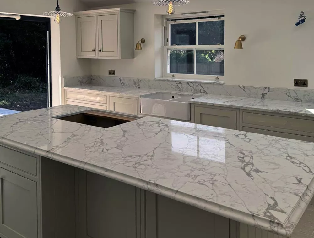 The best quartz, marble and granite surfaces for kitchens, bathrooms and living spaces