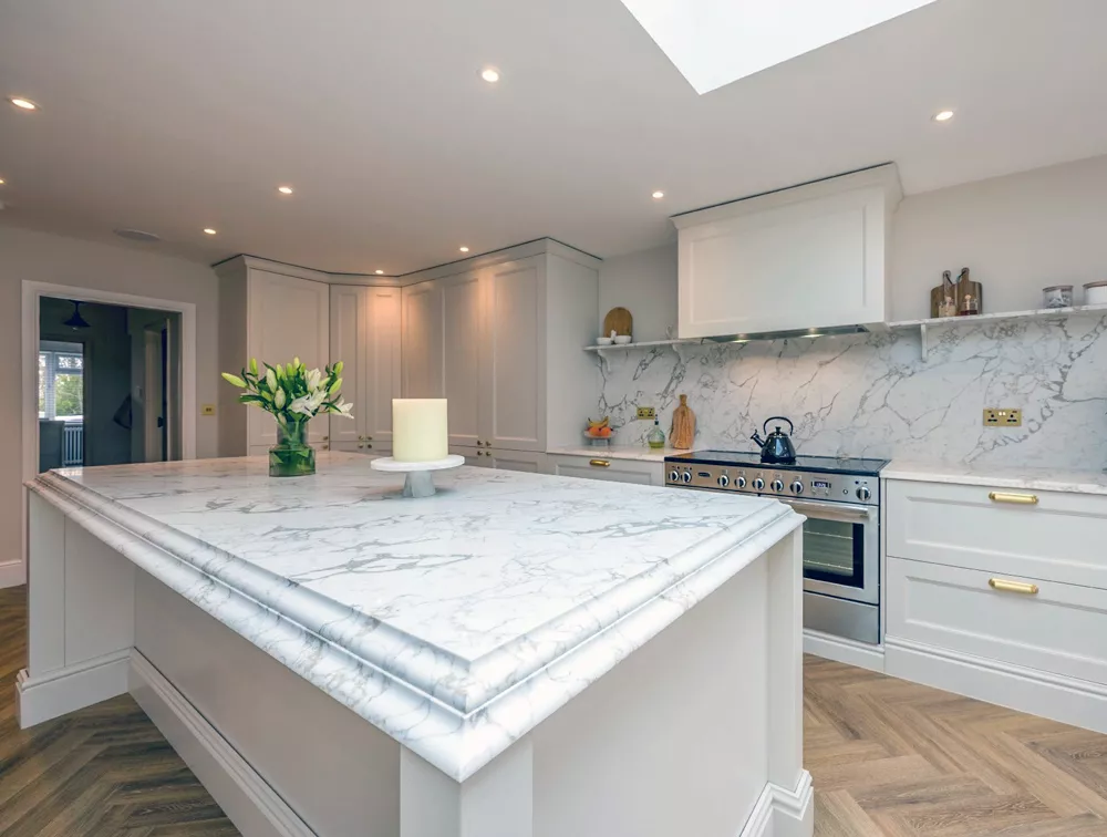 The best quartz, marble and granite surfaces for kitchens, bathrooms and living spaces