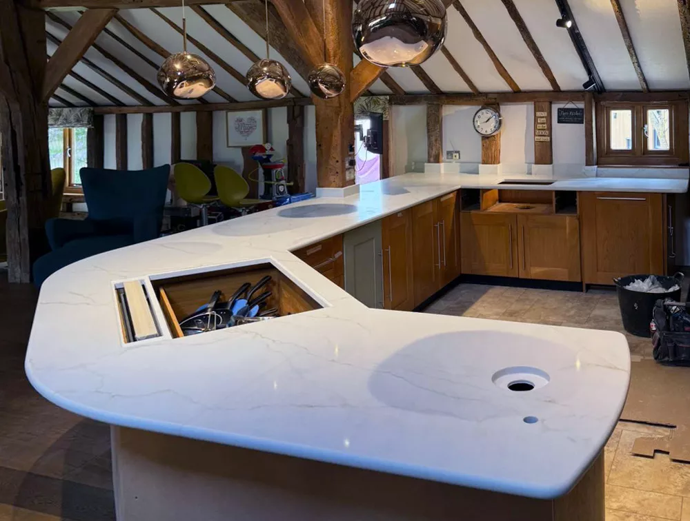 The best quartz, marble and granite surfaces for kitchens, bathrooms and living spaces